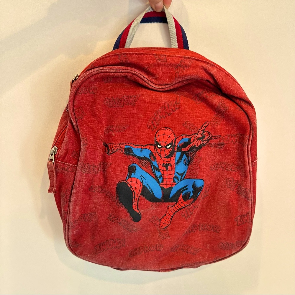 Spyder man toddler backpack with the build in hoodie